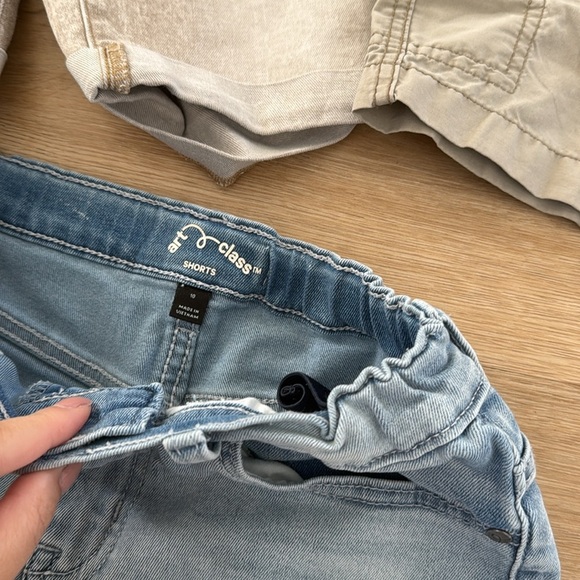 Bundle of 5 Pairs of Shorts - Picture 2 of 6